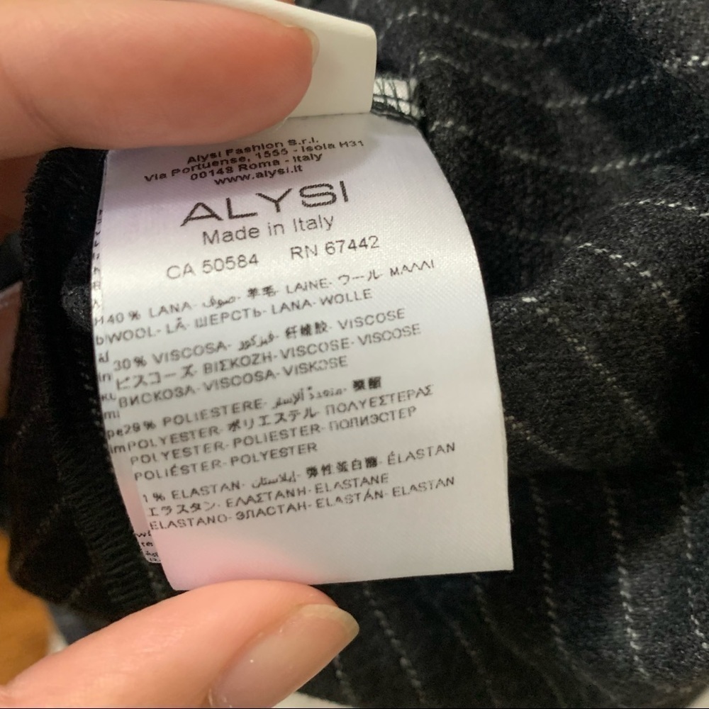 Alysi Italian Wool Pinstripe Short Sleeve Crewneck Top in Black and White sz 8 - Picture 6 of 6